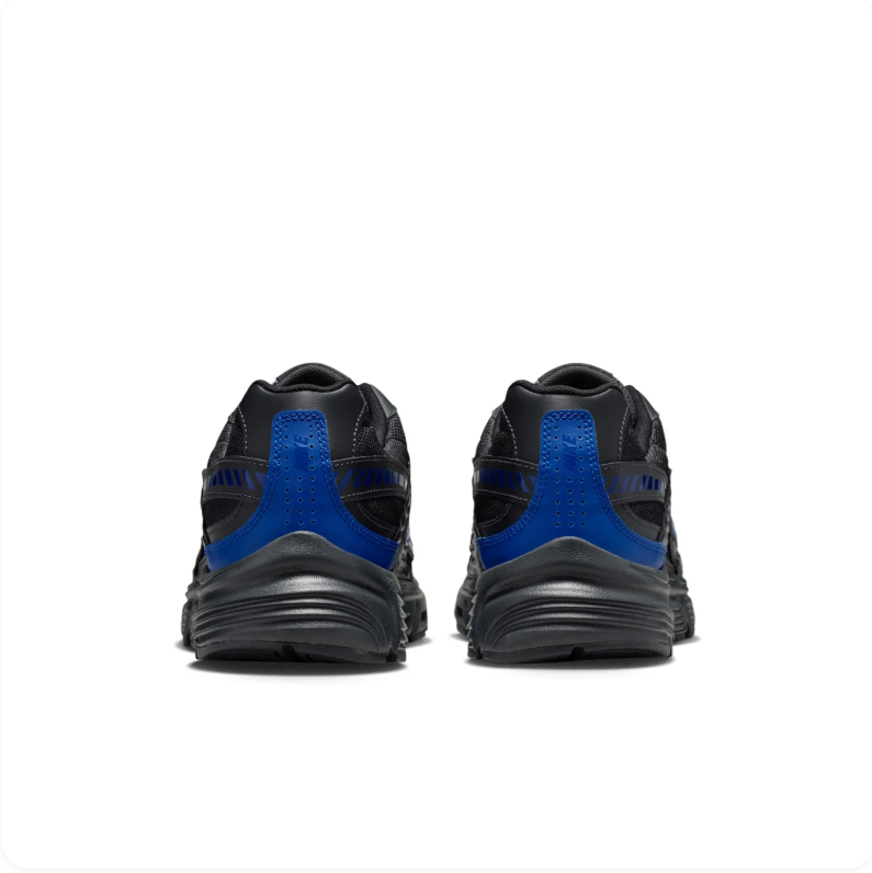 Nike Sneakers – Black & Blue