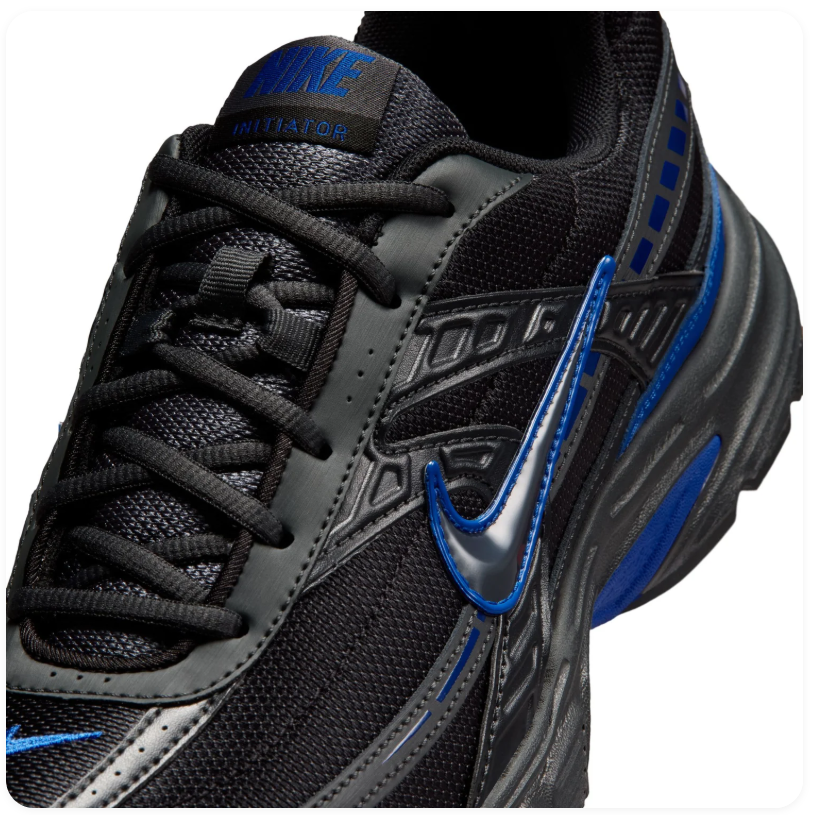 Nike Sneakers – Black & Blue