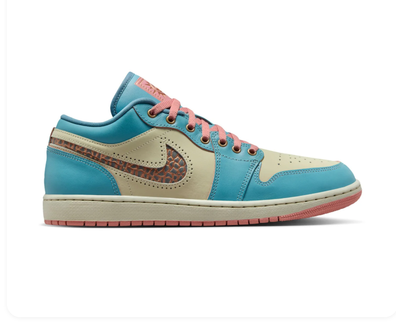 Nike Low-Top Sneakers – Teal, Cream & Pink