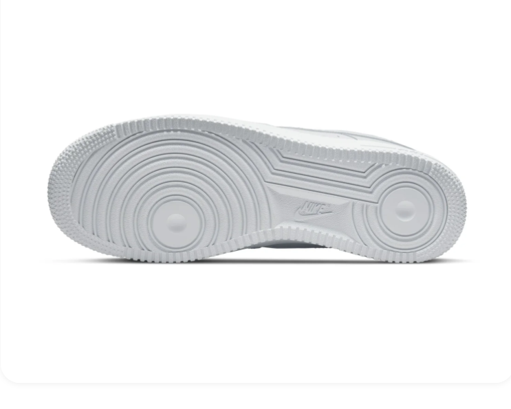 Nike Low-Top Sneakers – All White