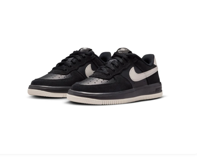 Nike Low-Top Sneakers – Black & Cream with Textured Details