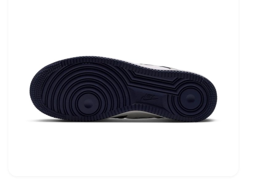Nike Low-Top Sneakers – Navy & White with Yellow Stitching