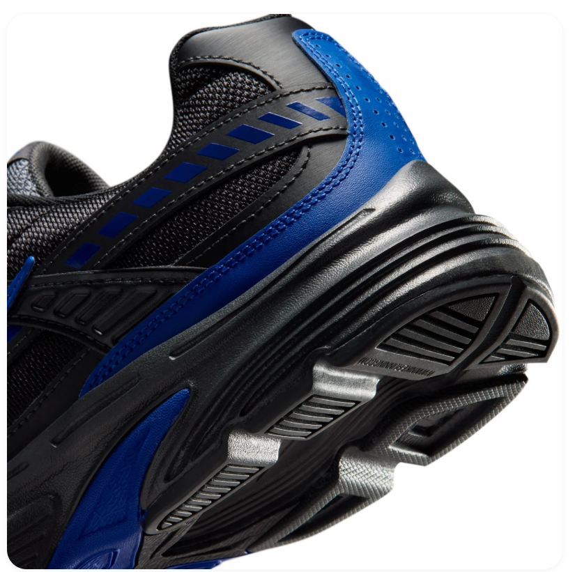 Nike Sneakers – Black & Blue