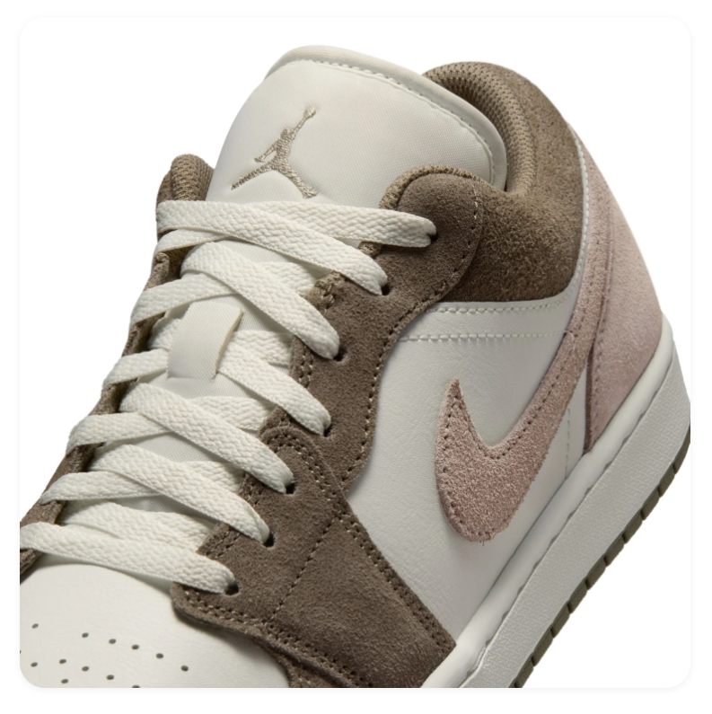 Air Jordan 1 Low Sneakers - Taupe & Cream