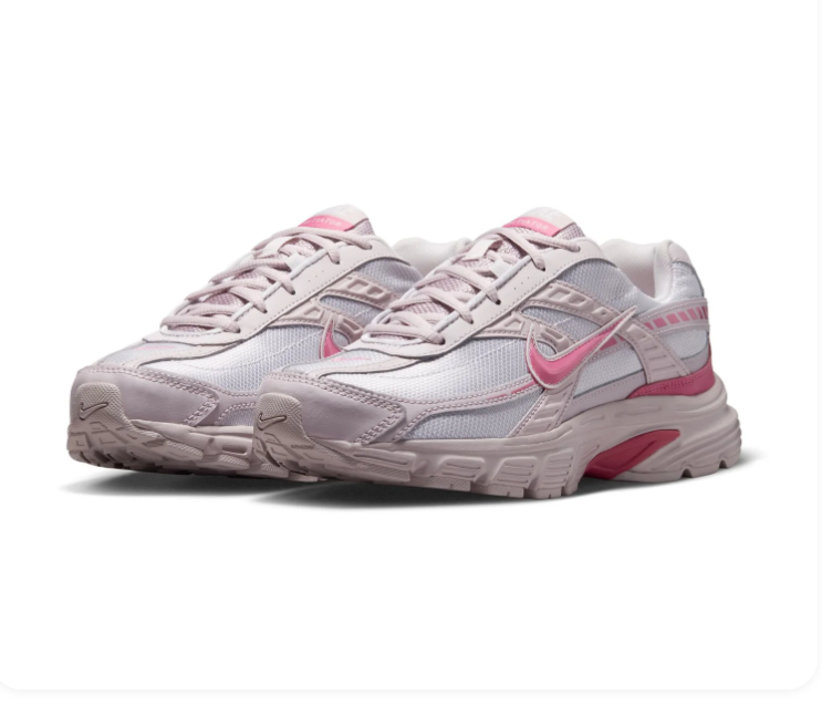 Nike Sneakers – White & Pink