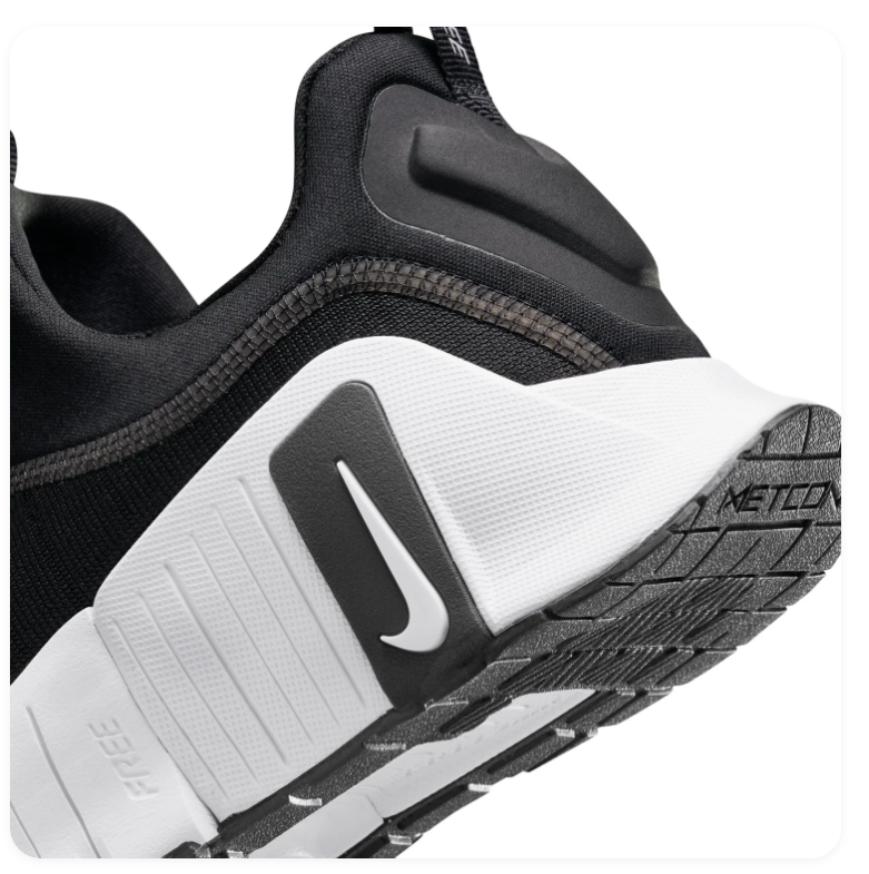 Nike Metcon Sneakers – Black & White