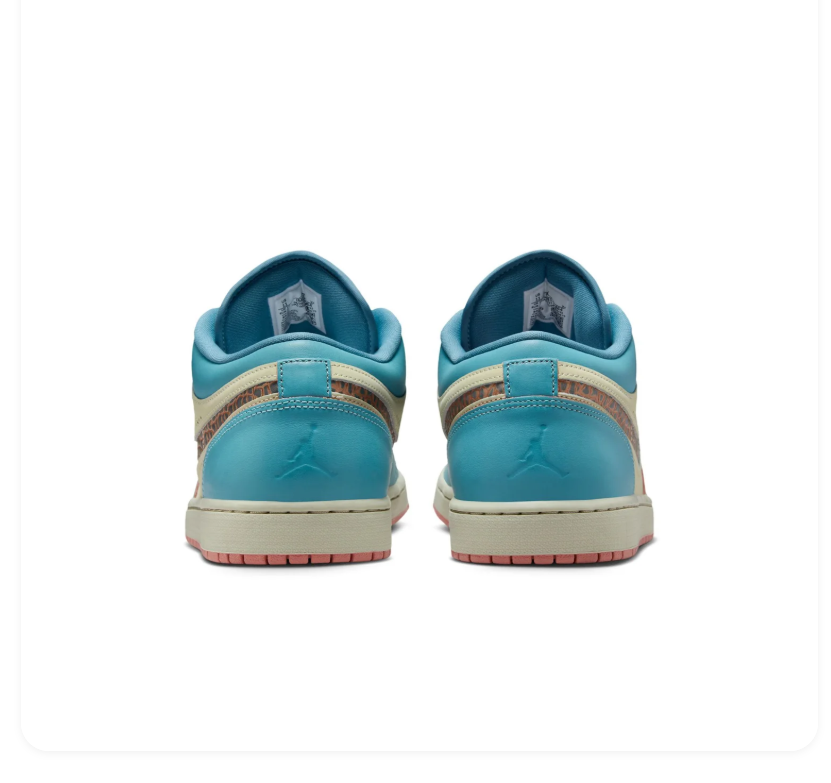 Nike Low-Top Sneakers – Teal, Cream & Pink