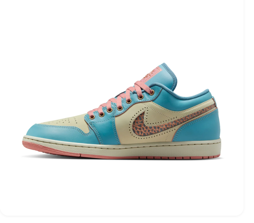 Nike Low-Top Sneakers – Teal, Cream & Pink