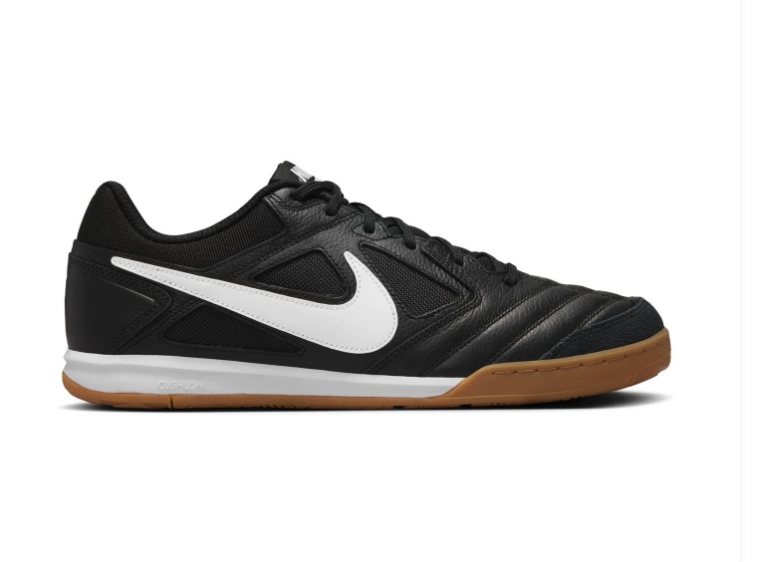 Nike Low-Top Sneakers – Black & White with Gum-Colored Sole