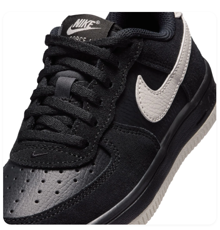Nike Low-Top Sneakers – Black & Cream with Textured Details