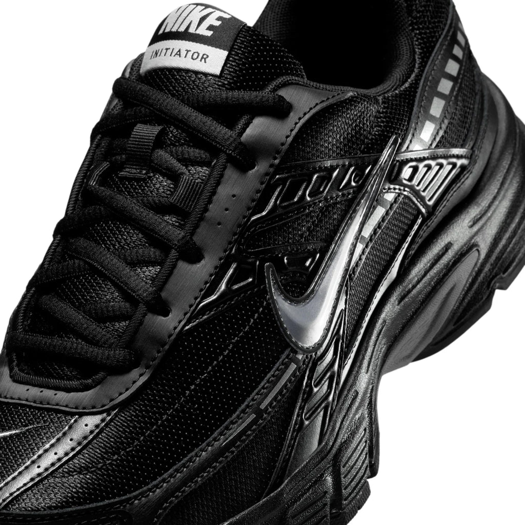 Nike Initiator Sneakers – Black & Silver