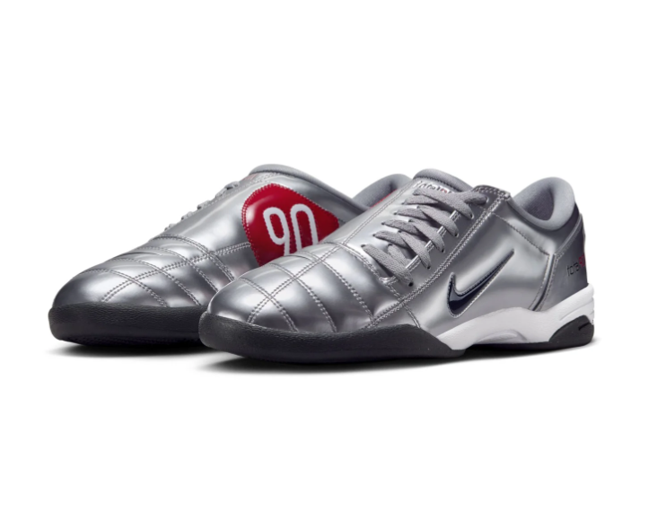 Nike Total 90 Sneakers – Metallic Silver, Black & Red