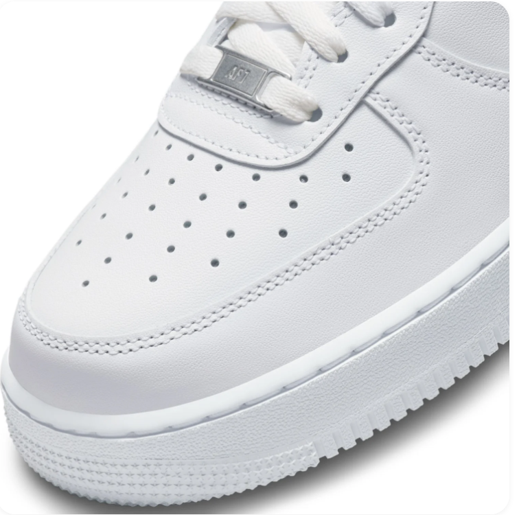 Nike Low-Top Sneakers – All White