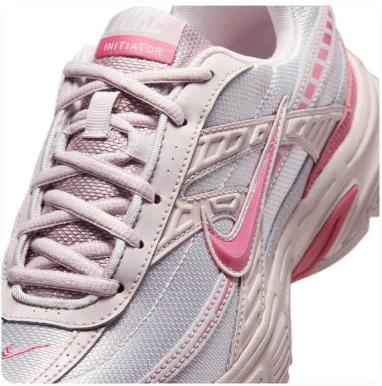 Nike Sneakers – White & Pink