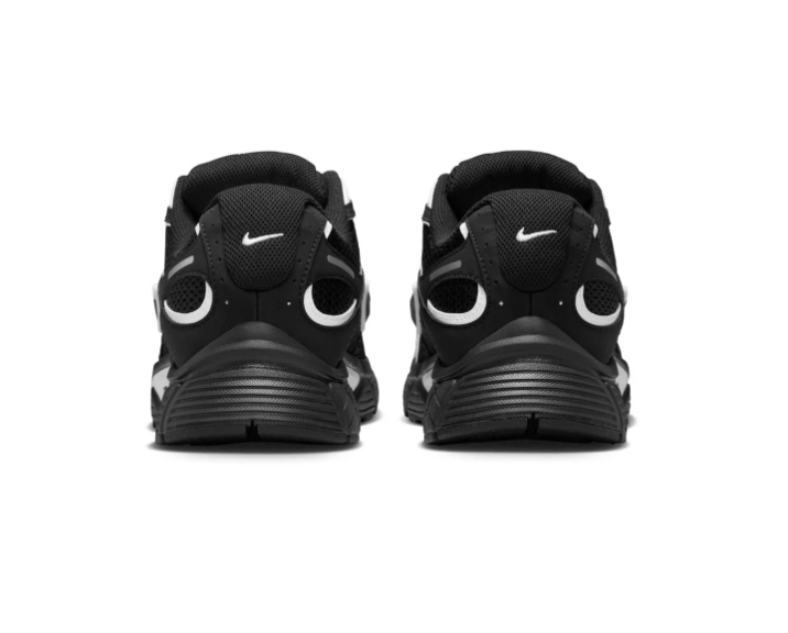Nike Sneakers – Black & Silver Grey with Layered Mesh Upper