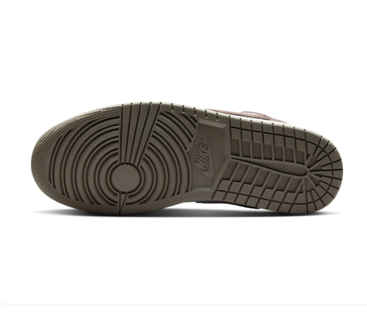 Air Jordan 1 Low Sneakers - Taupe & Cream