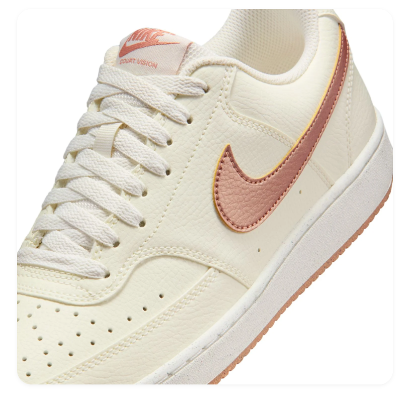 Nike Low-Top Sneakers – Cream & Rose Pink